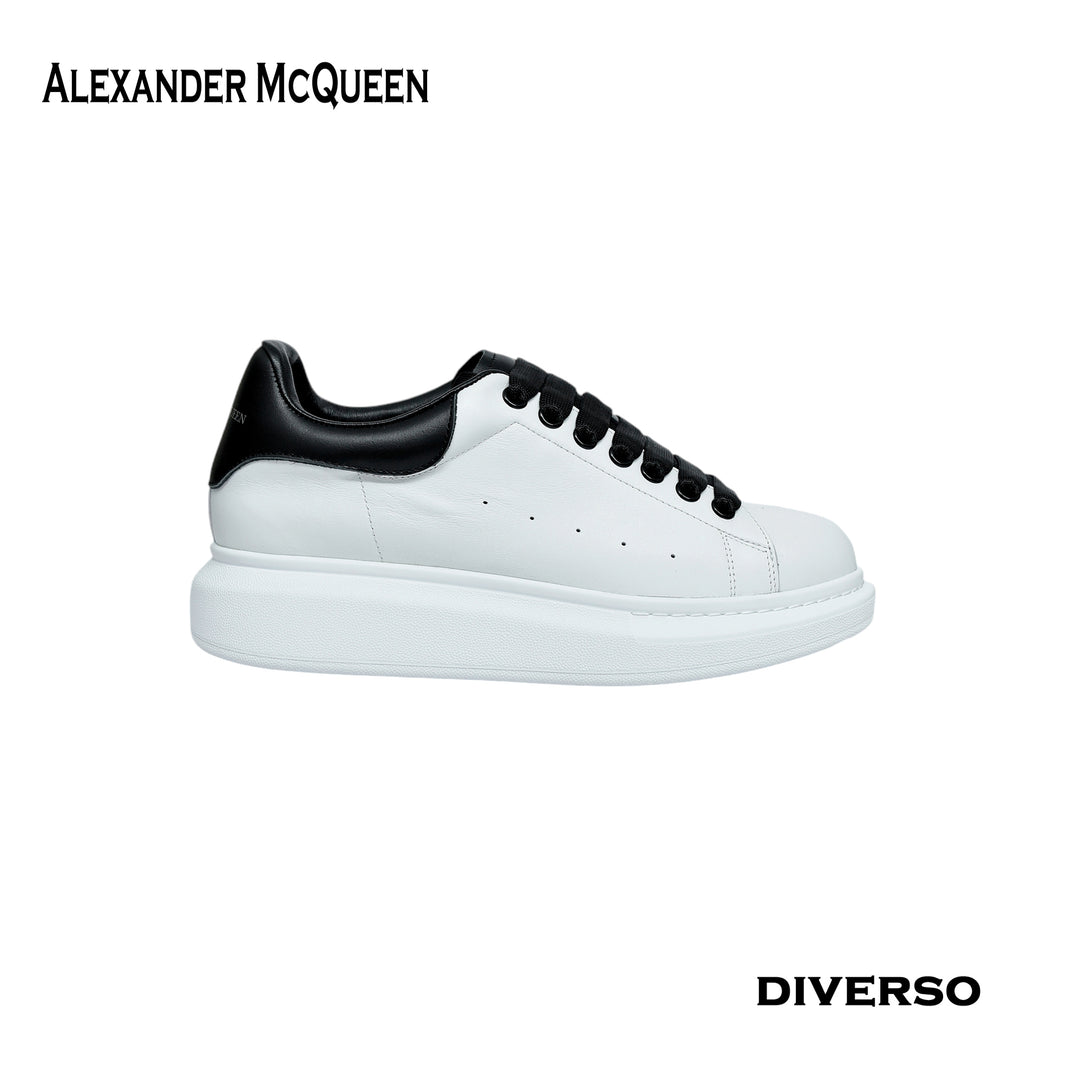 كوتشي رجالي ALEXANDER MCQUEEN