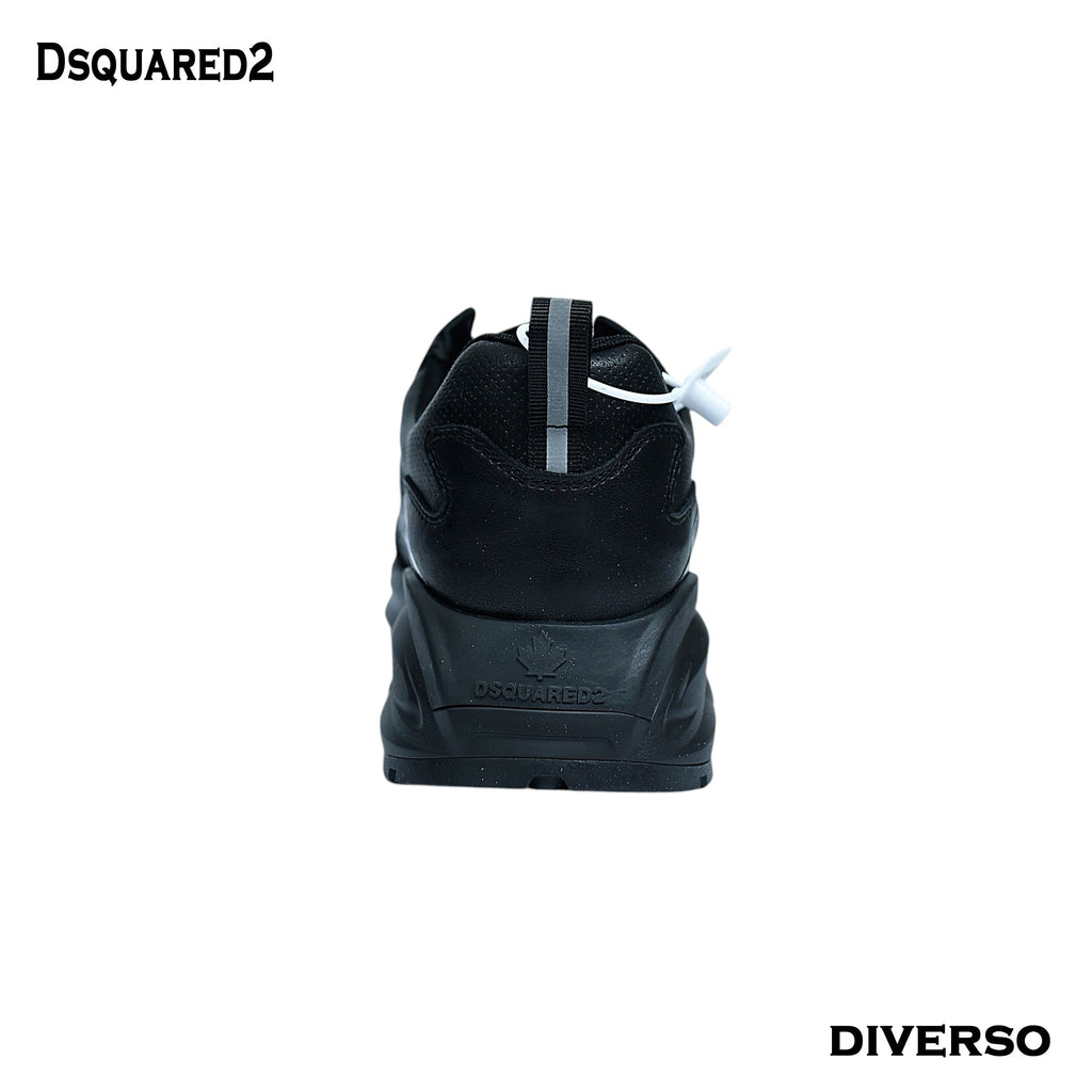 كوتشي رجالي DSQUARED2