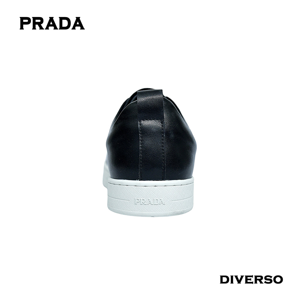 كوتشي رجالي PRADA