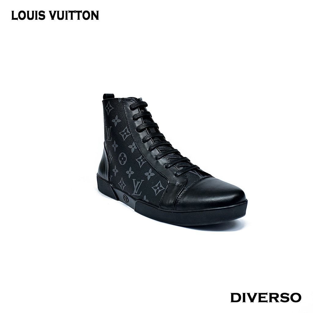 كوتشي رجالي LV