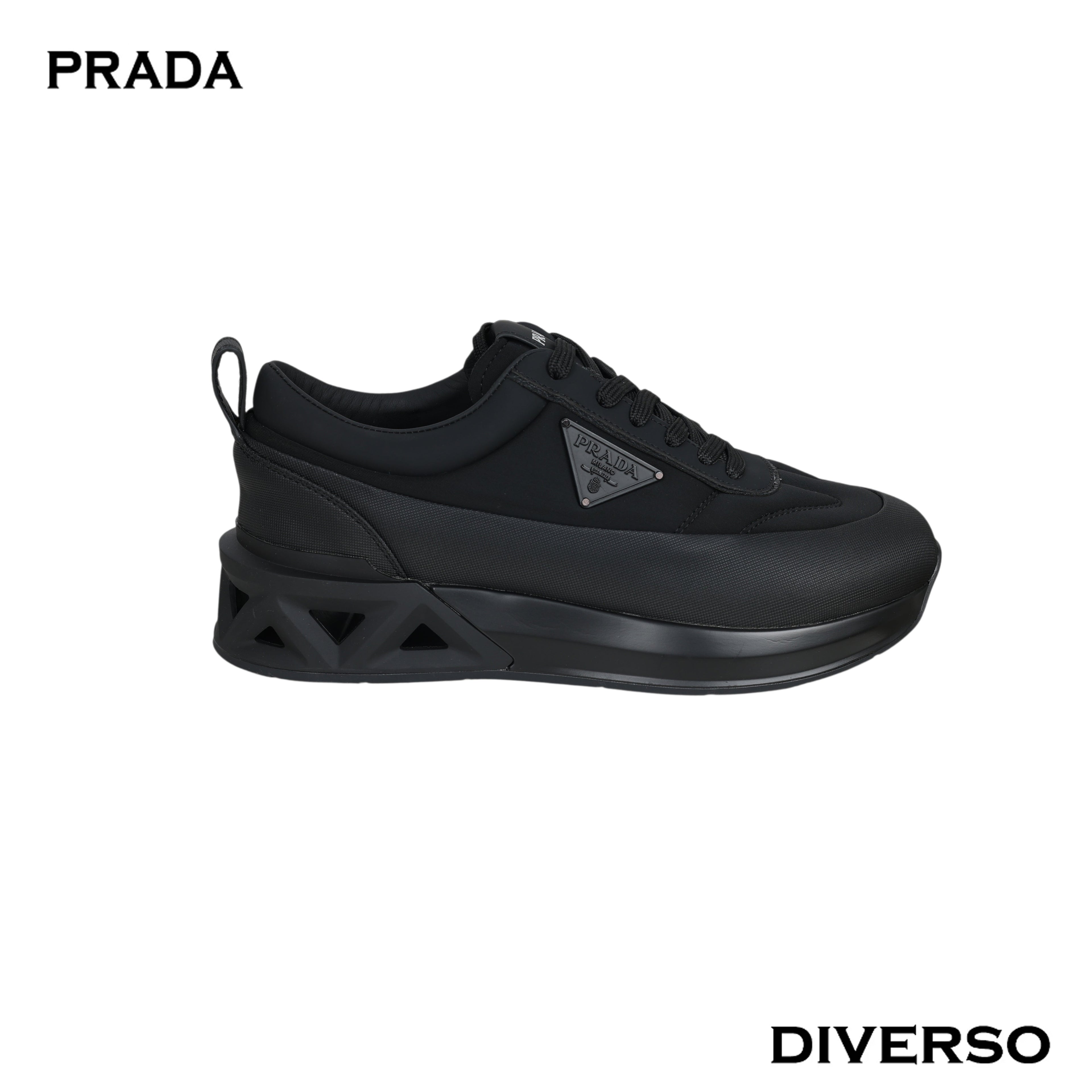 كوتشي PRADA