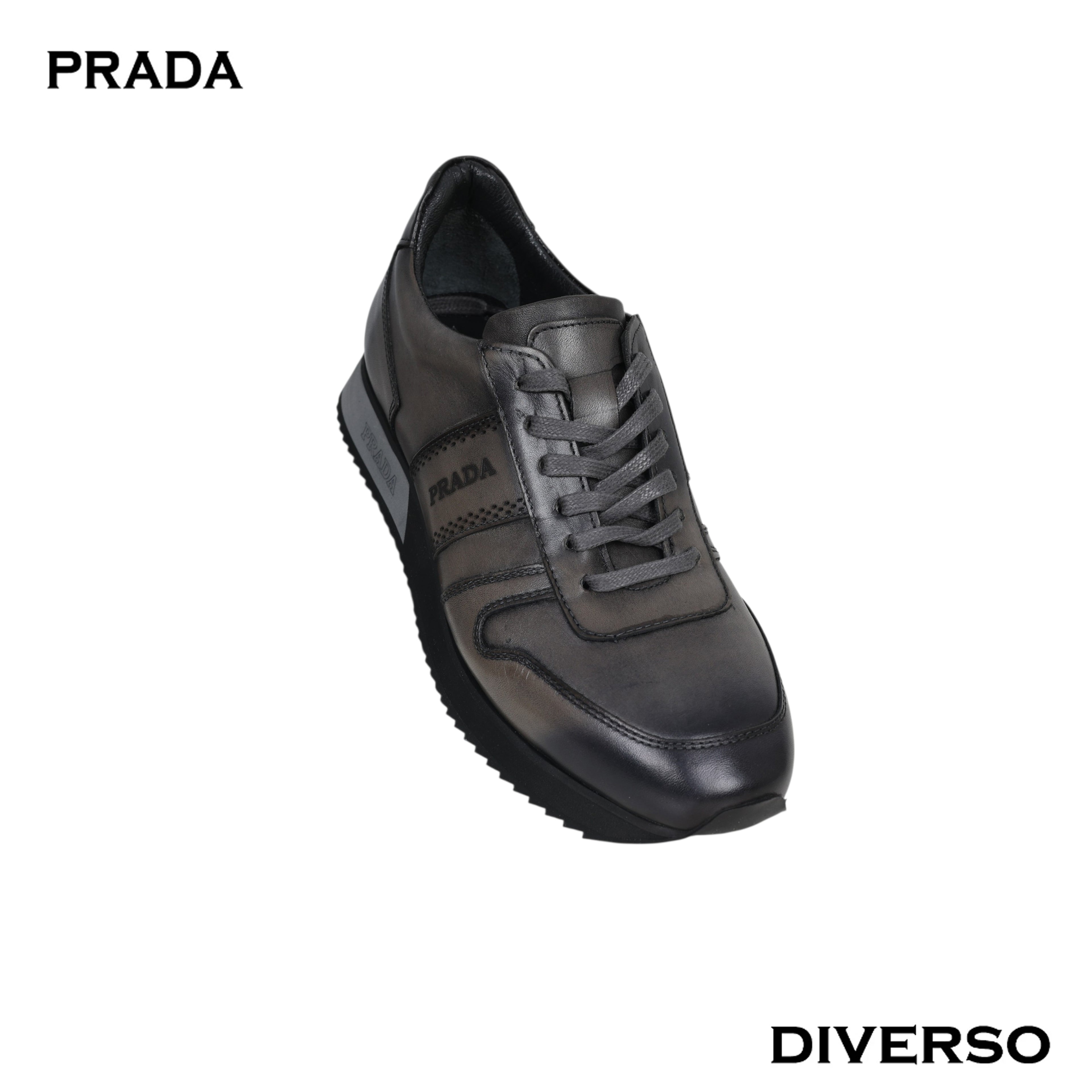 كوتشي PRADA