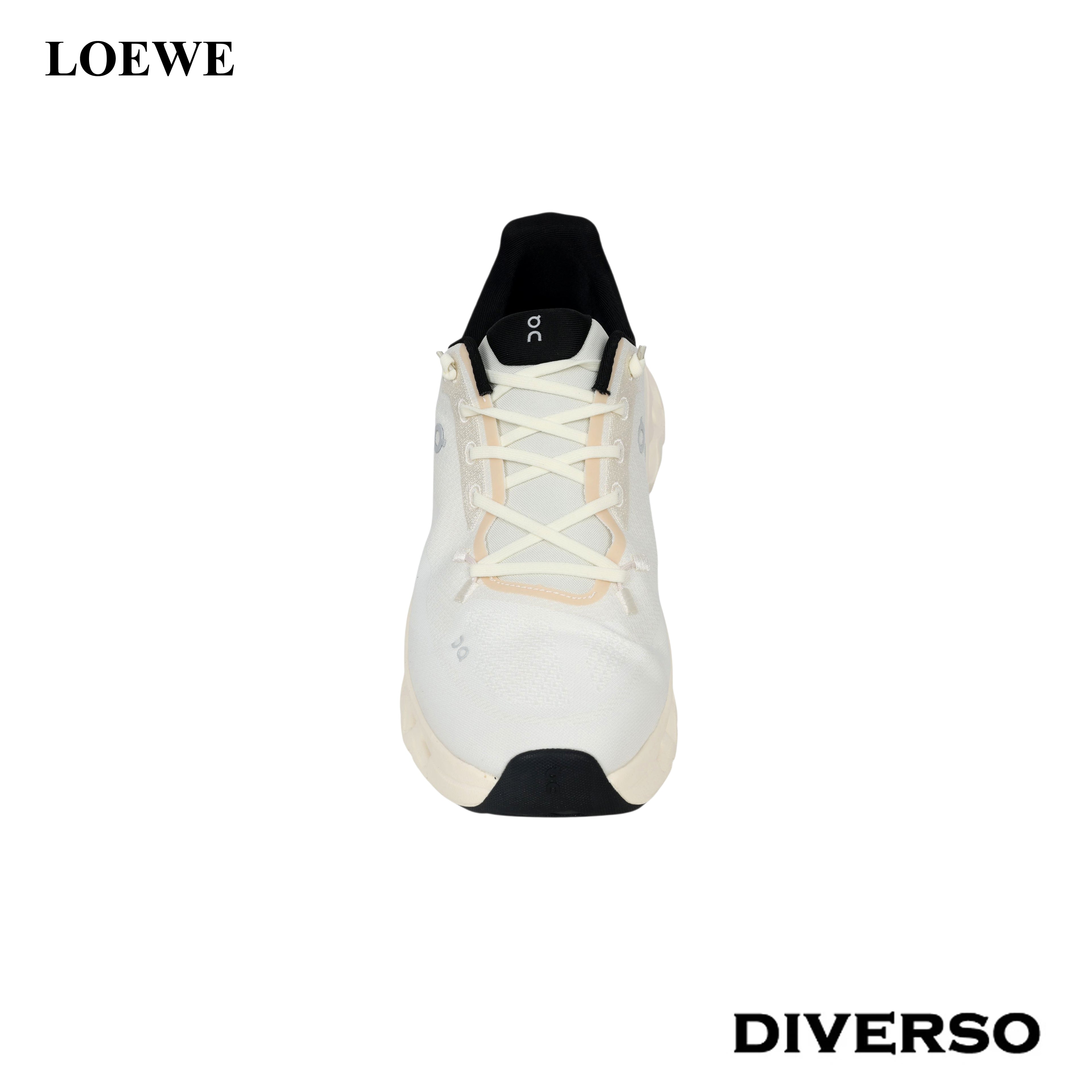 كوتشي رجالي LOEWE