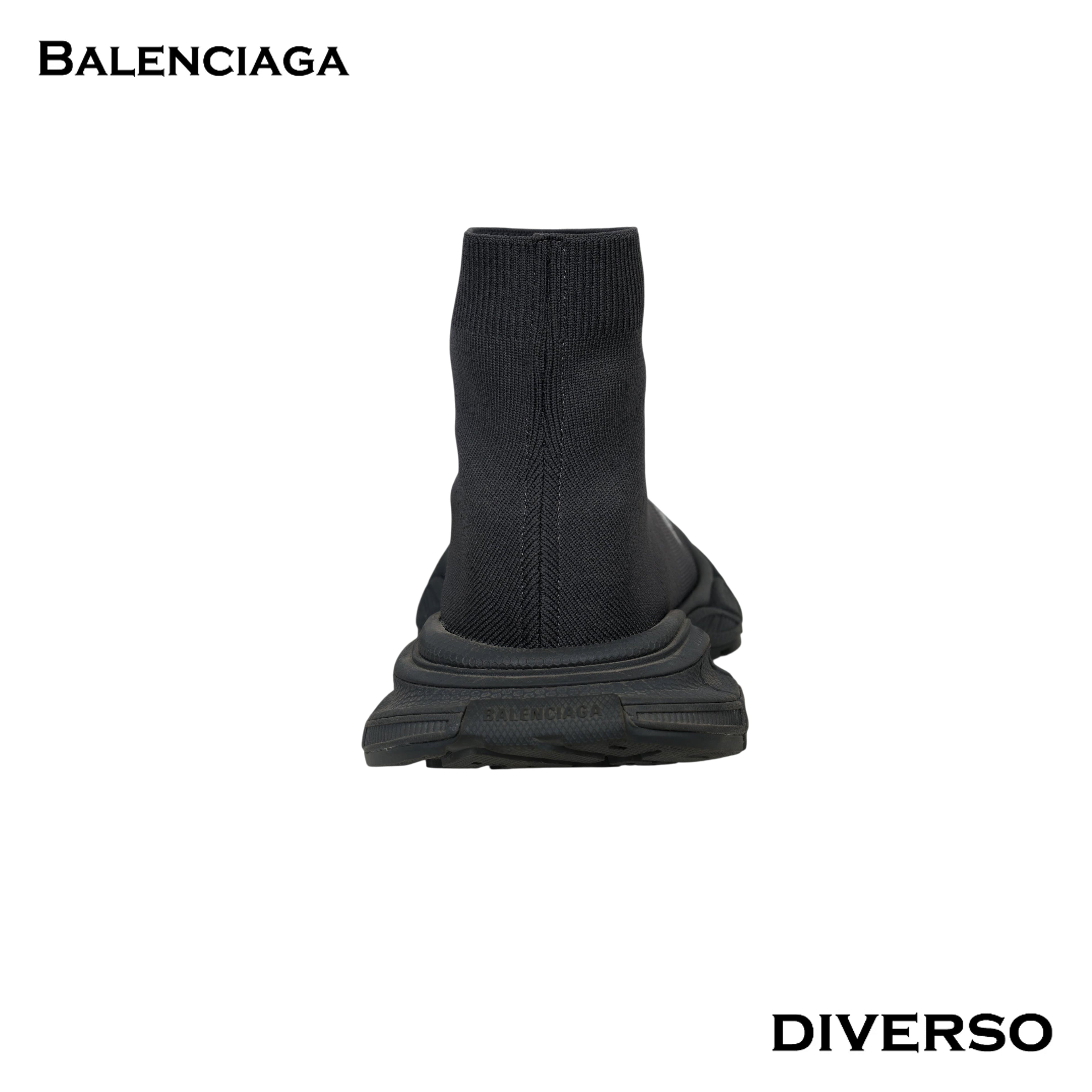 كوتشي رجالي BALENCIAGA
