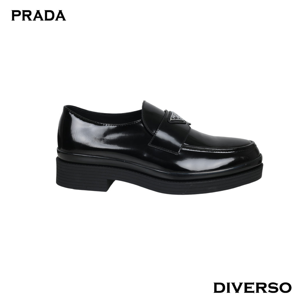 حذاء PRADA