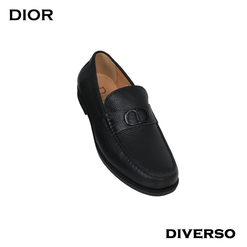 حذاء DIOR
