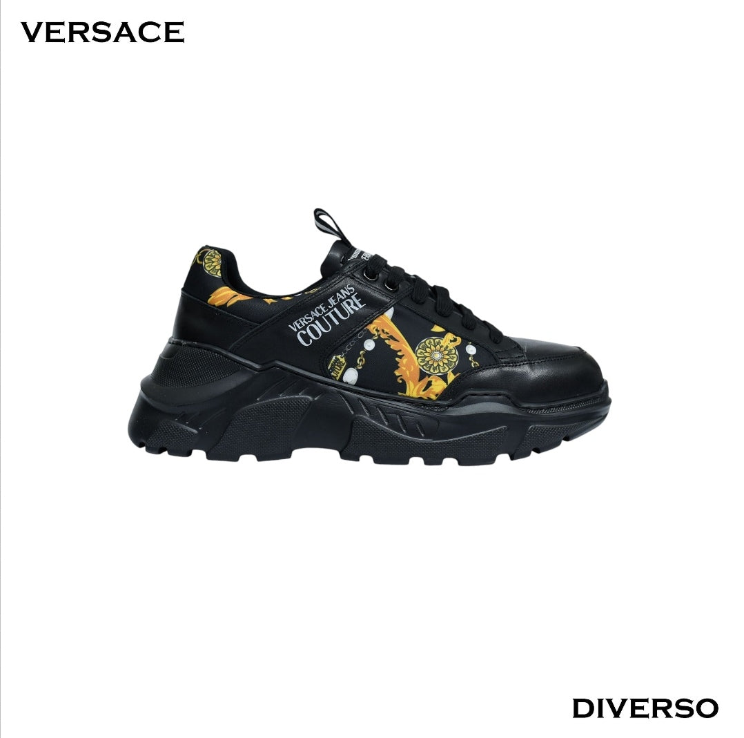كوتشي رجالي VERSACE