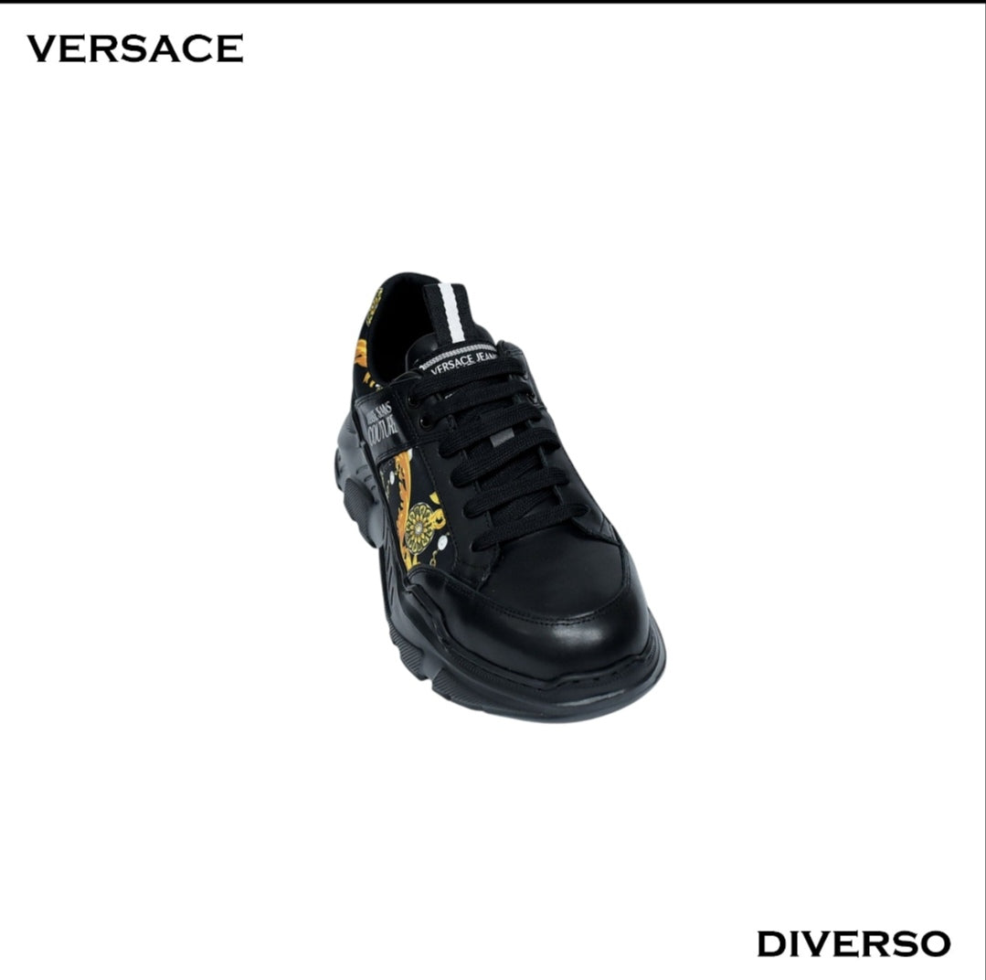 كوتشي رجالي VERSACE